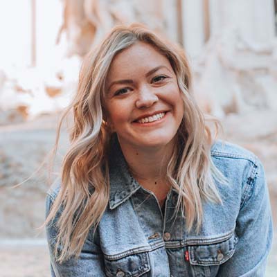 online coding course instructor 2