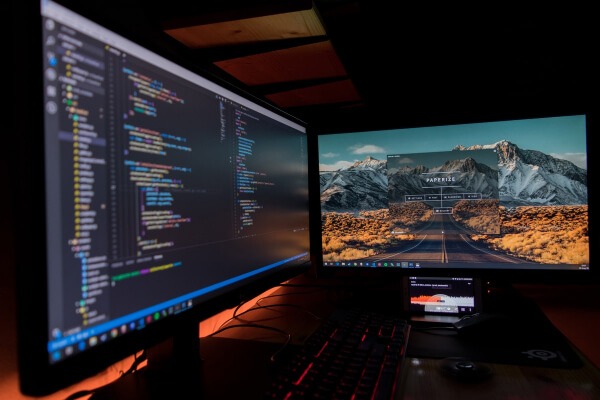 Home online programming course featured video